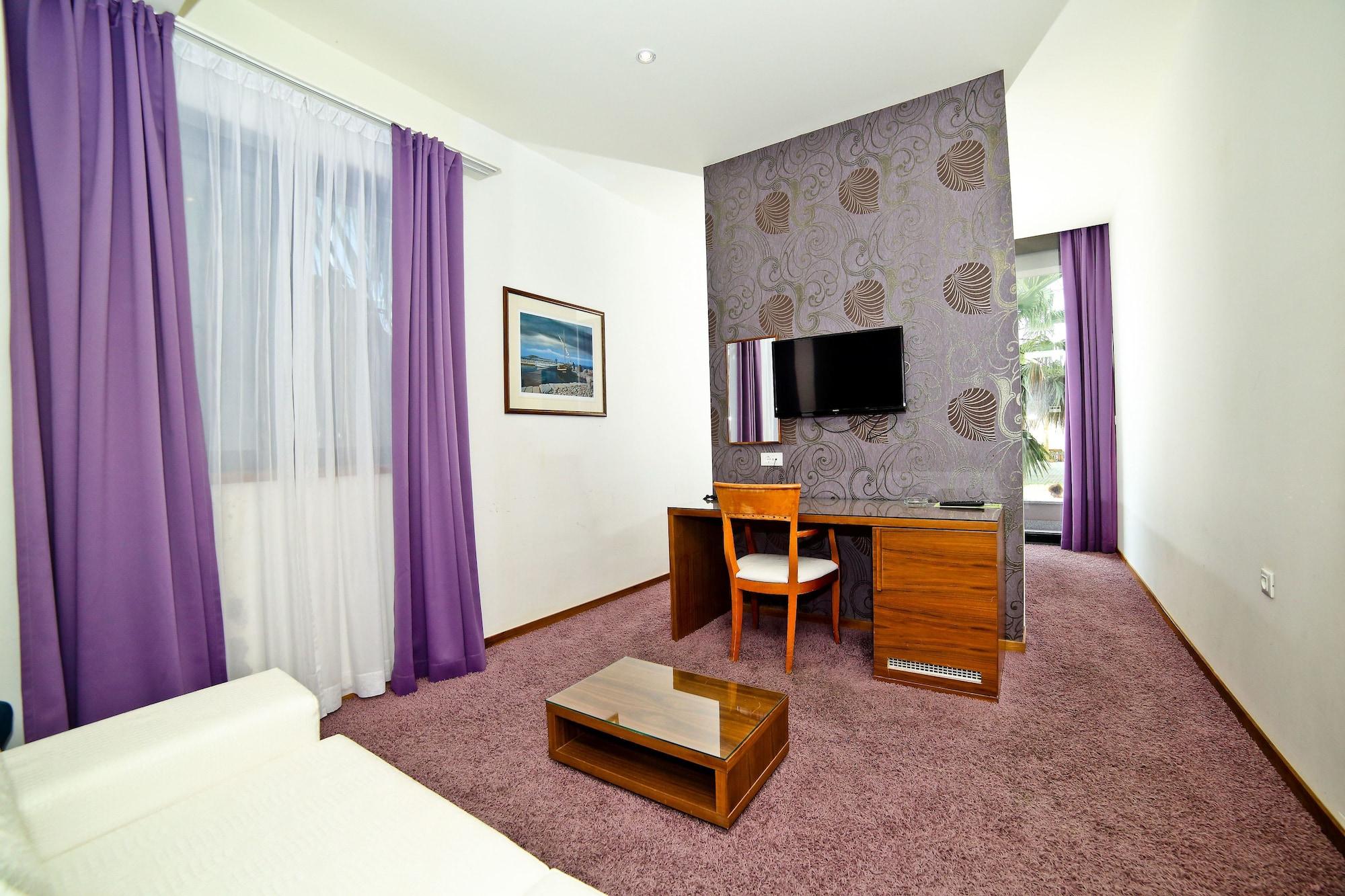 Gala Split Hotell Podstrana