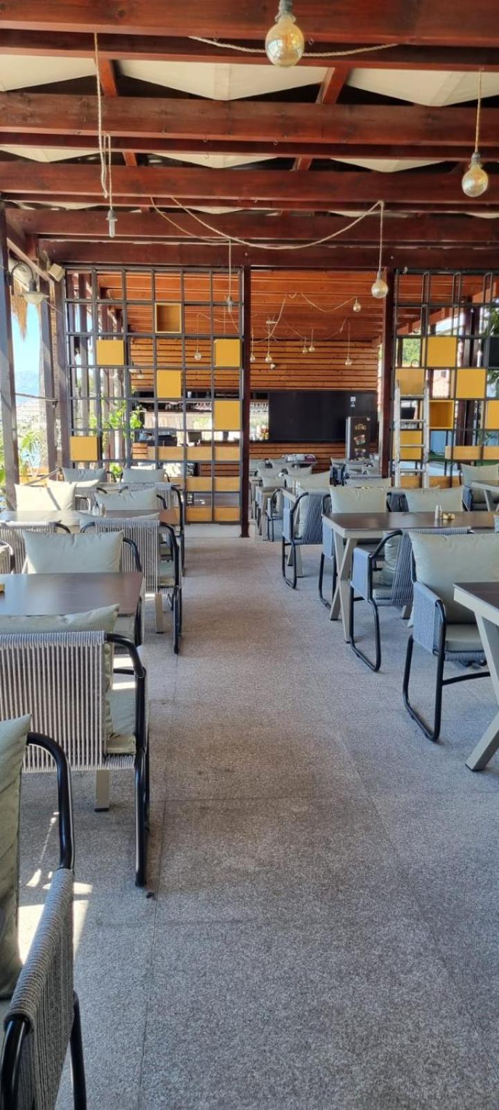 Gala Split 4* Podstrana